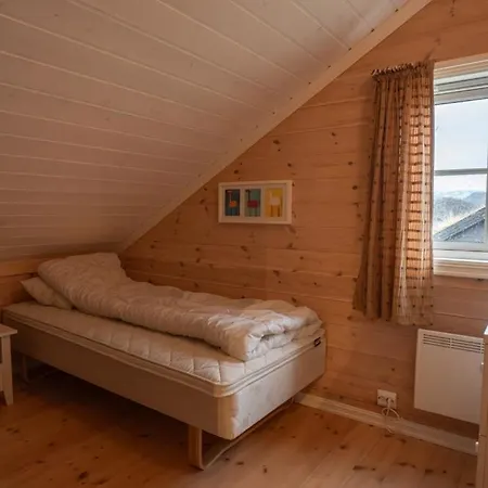 Apartman With Jacuzzi Close To Kjeragbolten Tjørhom