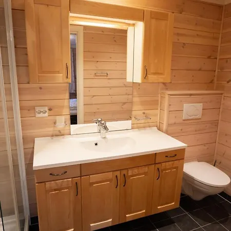 Apartman With Jacuzzi Close To Kjeragbolten Tjørhom